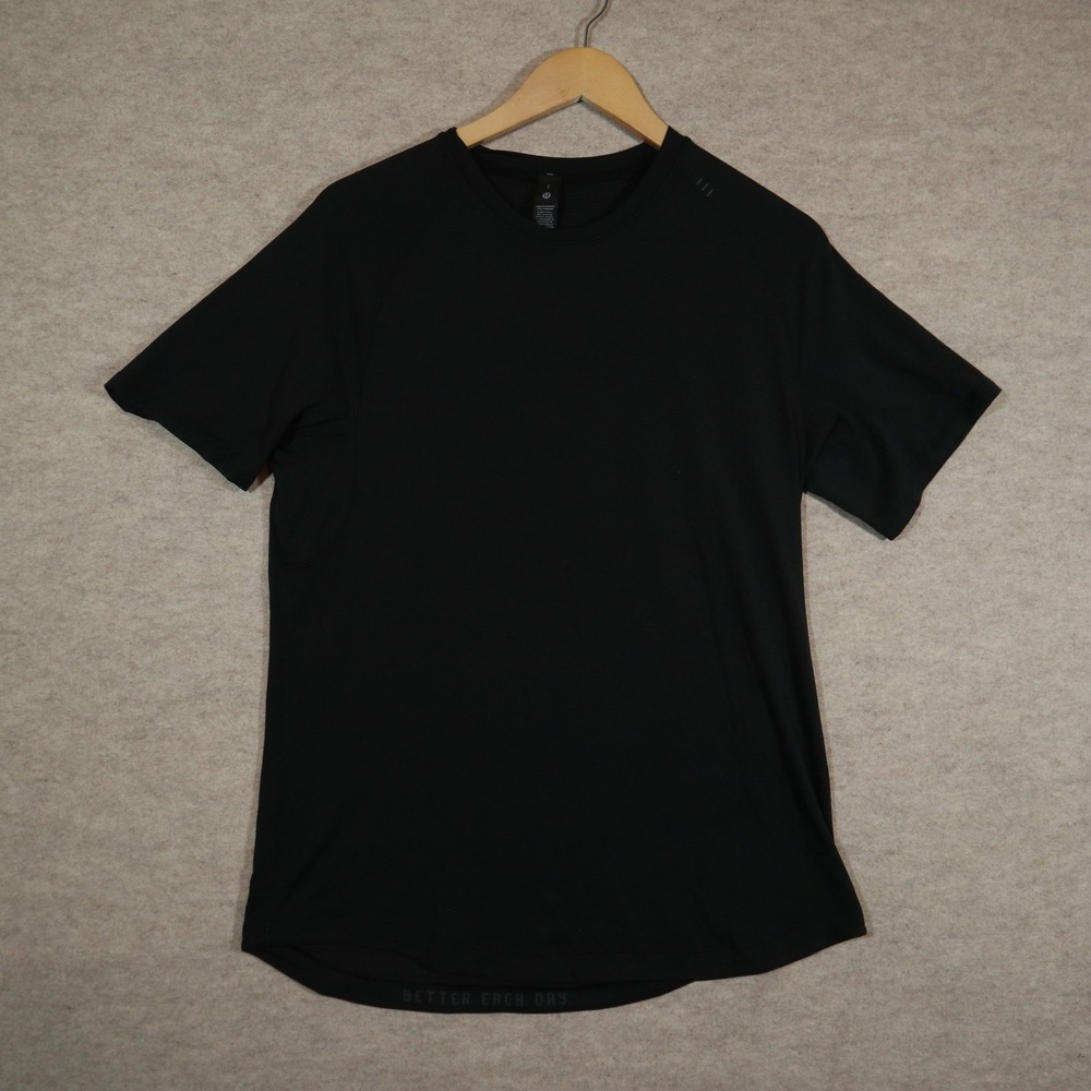 Lululemon Metal Vent Tech Shirt Mens Small Black Short Sleeve Training Top Y2K